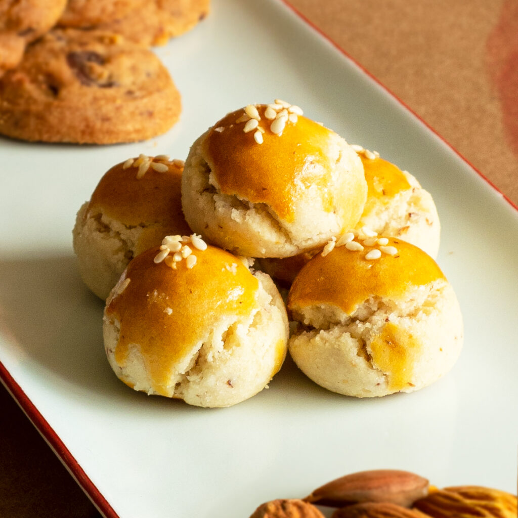 almond cookies