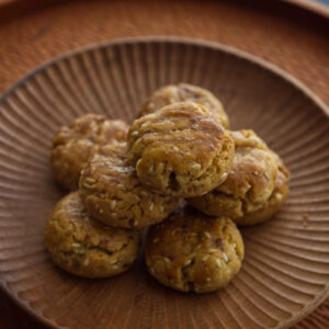 Crunchy Walnut Cookies